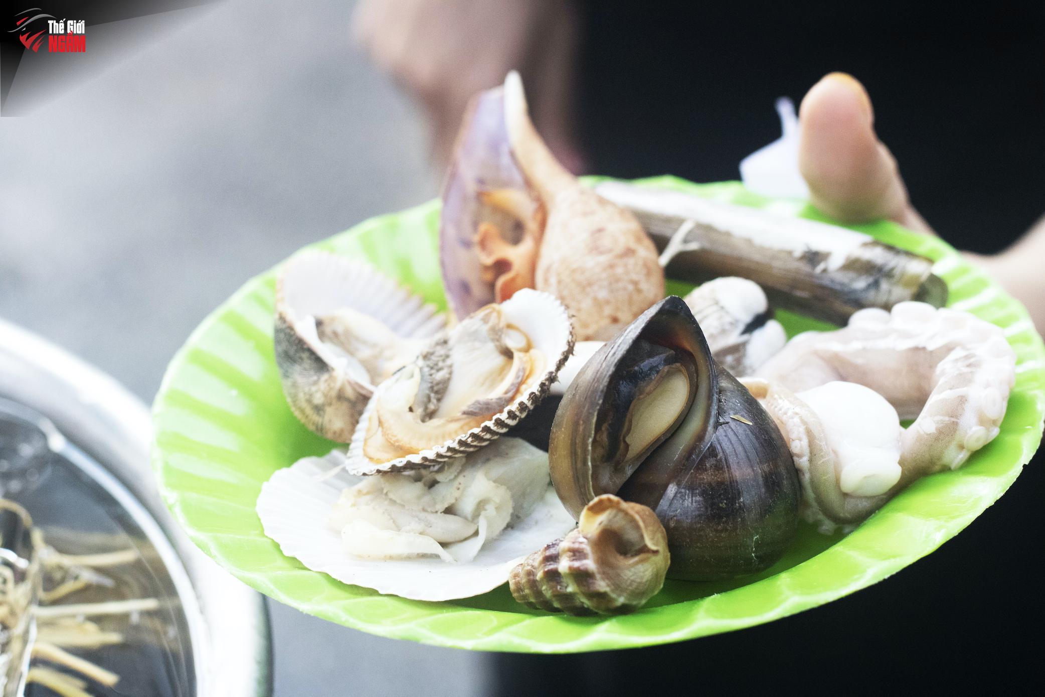 Quán Ốc Quận 8 Không Menu – Sự Đa Dạng Trong Món Ăn